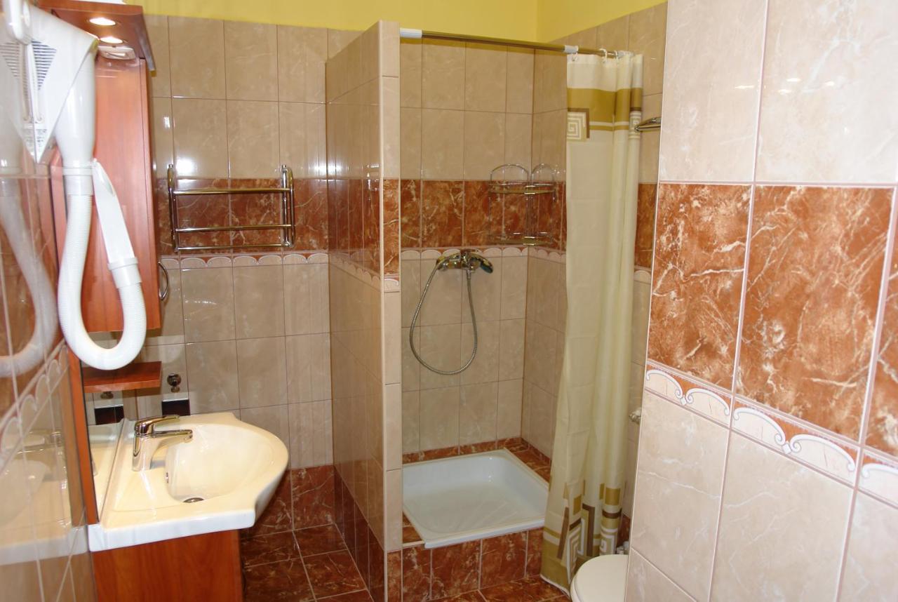 Holdlux Apartmanok Sárvár 외부 사진