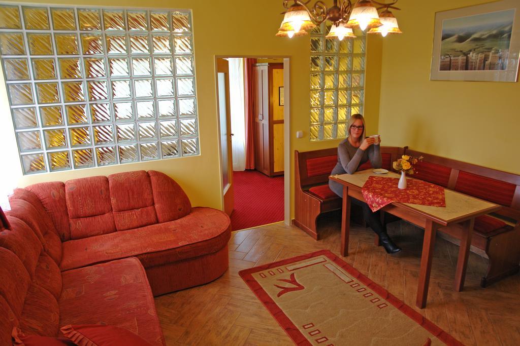 Holdlux Apartmanok Sárvár 외부 사진